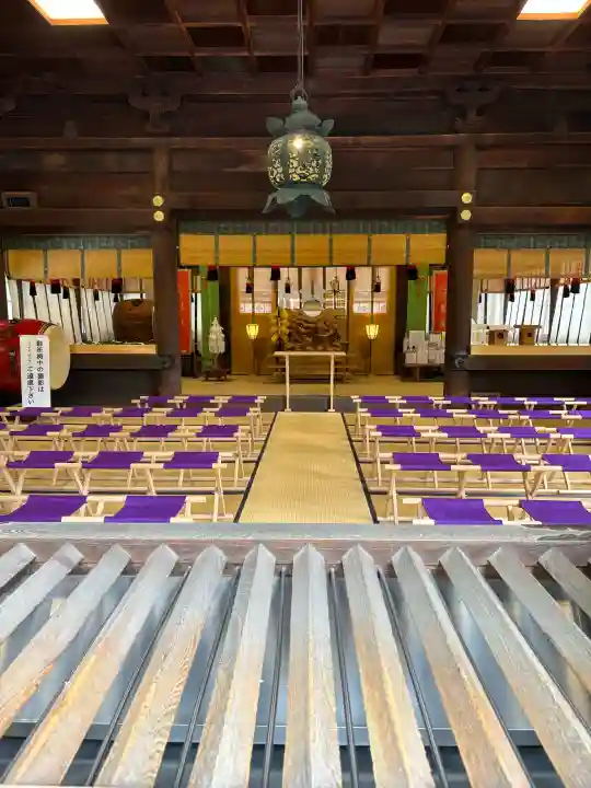 諏訪大社下社秋宮(長野県)
