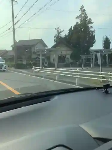 諏訪神社の鳥居