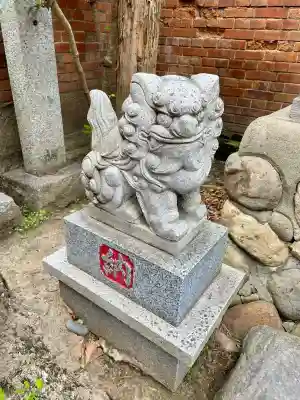 笠間稲荷神社の{uncategorized: "未分類", other: "その他", undefined: "問題あり", building: "その他建物", grave: "お墓", sacred_gate: "鳥居", guardian: "狛犬", statue: "像", buddha: "仏像", history: "歴史", nature: "自然", garden: "庭園", animal: "動物", pagoda: "塔", temizu: "手水舎", mountain_gate: "山門・神門", sanctuary: "本殿・本堂", subordinate: "末社・摂社", art: "芸術", scenery: "景色", jizo: "地蔵", ema: "絵馬", goshuin: "御朱印", omikuji: "おみくじ", items: "授与品その他", amulet: "お守り", goshuincho: "御朱印帳", eats: "食事", festival: "お祭り", votive_dance: "神楽", shichigosan: "七五三参", wedding: "結婚式", experience: "体験その他", initially: "初詣", around: "周辺", anti_infection: "感染症対策"}