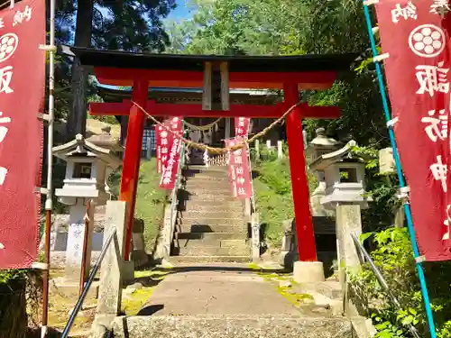 諏訪神社の鳥居