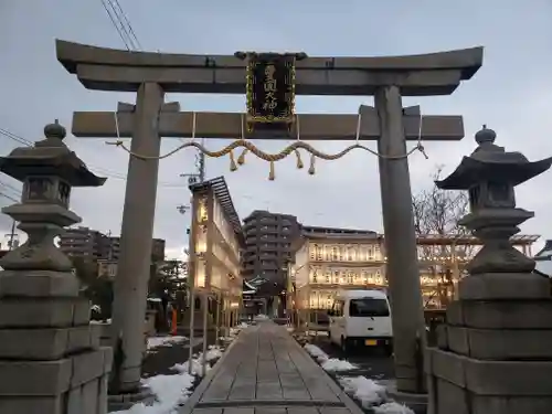 豊国神社の鳥居