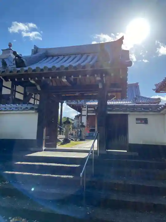 長円寺の山門・神門