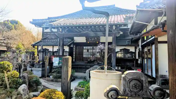 延寿寺/日荷堂の本殿・本堂