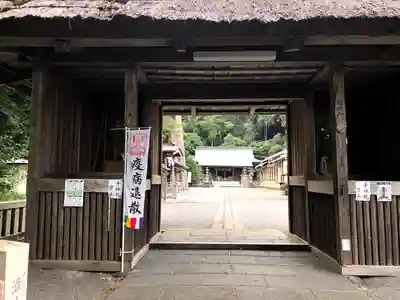 川勾神社の山門・神門