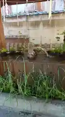 小野照崎神社の手水