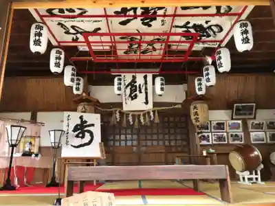 鴨島八幡神社の本殿・本堂