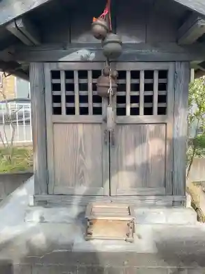 弁天社の{uncategorized: "未分類", other: "その他", undefined: "問題あり", building: "その他建物", grave: "お墓", sacred_gate: "鳥居", guardian: "狛犬", statue: "像", buddha: "仏像", history: "歴史", nature: "自然", garden: "庭園", animal: "動物", pagoda: "塔", temizu: "手水舎", mountain_gate: "山門・神門", sanctuary: "本殿・本堂", subordinate: "末社・摂社", art: "芸術", scenery: "景色", jizo: "地蔵", ema: "絵馬", goshuin: "御朱印", omikuji: "おみくじ", items: "授与品その他", amulet: "お守り", goshuincho: "御朱印帳", eats: "食事", festival: "お祭り", votive_dance: "神楽", shichigosan: "七五三参", wedding: "結婚式", experience: "体験その他", initially: "初詣", around: "周辺", anti_infection: "感染症対策"}