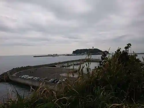 小動神社の景色