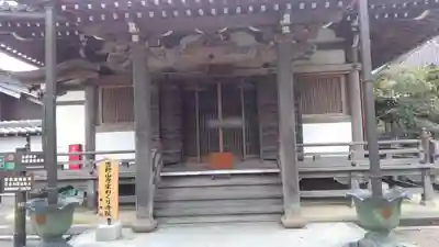 東南院の本殿・本堂