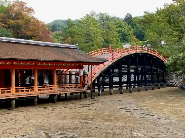 厳島神社(広島県)