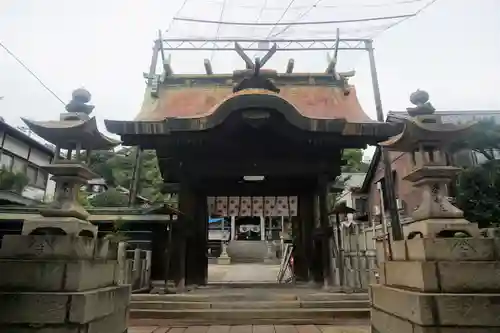 艮神社の山門・神門
