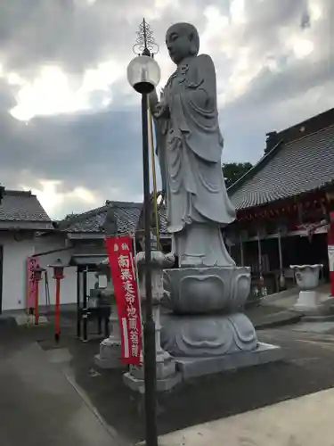 前橋厄除大師 蓮花院の像