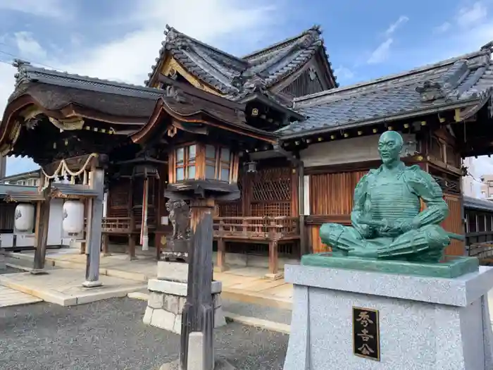 豊国神社の本殿