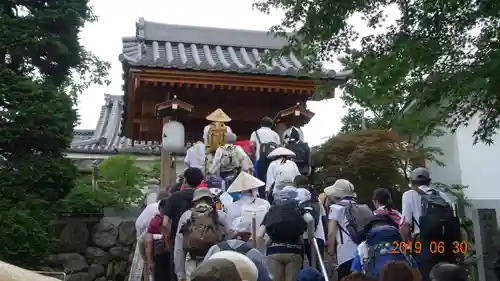 少林寺の山門