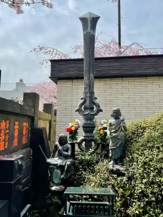 深川開運出世稲荷(東京都)