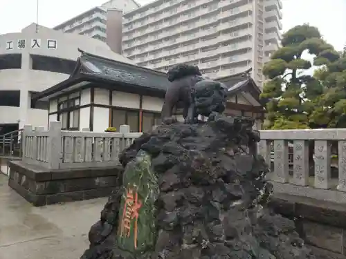 胡録神社の狛犬