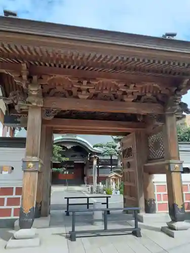 永祥院の山門・神門