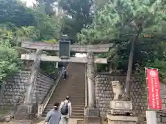 品川神社の鳥居