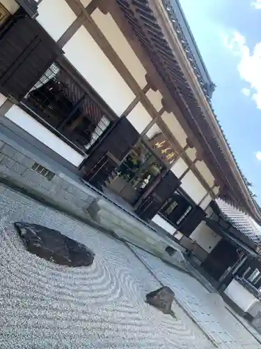 吸江寺の本殿