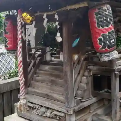 金丸稲荷神社の本殿・本堂