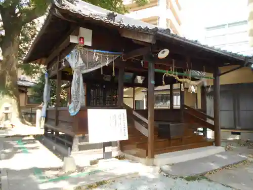 前田神社の本殿