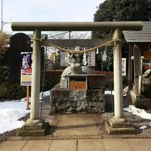 磐裂根裂神社の鳥居