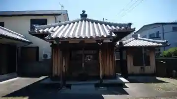 薬師寺の本殿・本堂