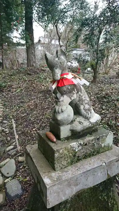 斗瑩稲荷神社の狛犬