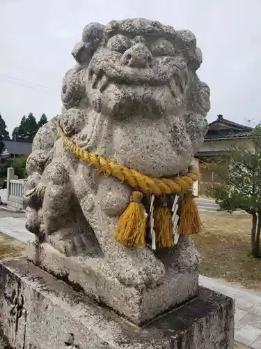 土合神社の狛犬