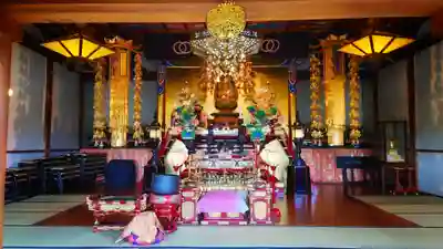 奥田山 安楽寺の本殿・本堂