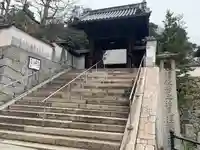 法専寺の山門・神門