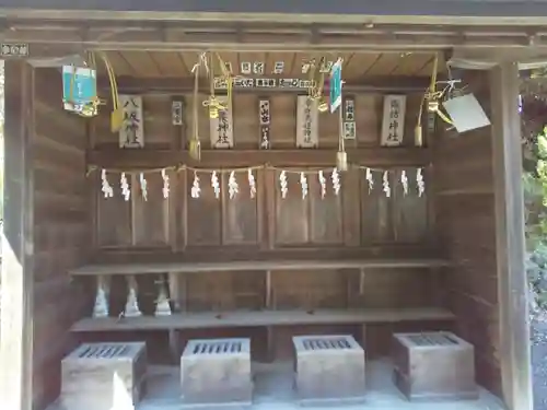 中氷川神社の末社