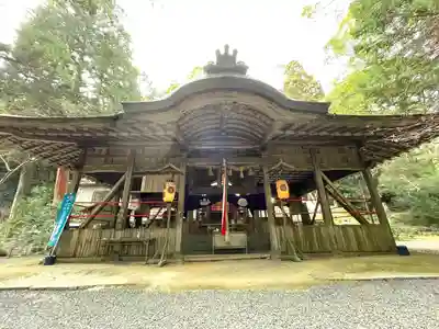 高倉神社の本殿・本堂