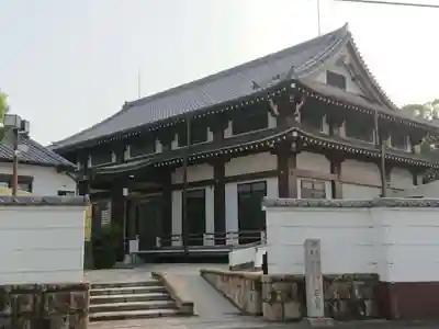 石山寺の本殿・本堂