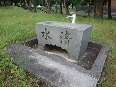 上里神社の手水舎