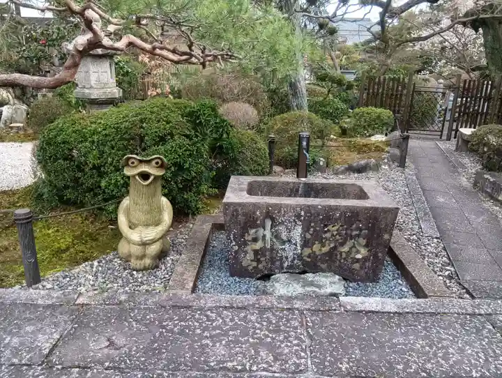霊鷲院(曼陀羅寺塔頭)(愛知県)