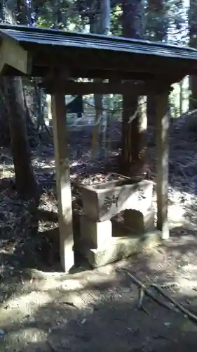 二所神社の手水舎