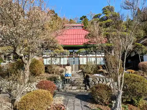 東光寺の本殿