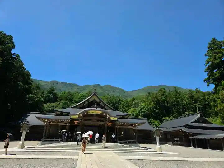 彌彦神社(新潟県)