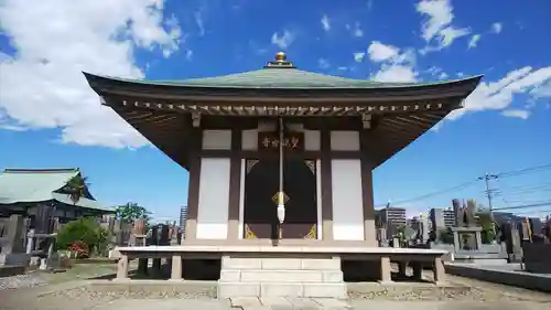 泉蔵寺の末社