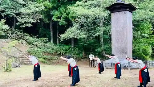 土津神社｜こどもと出世の神さまのお祭り