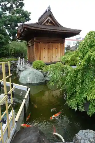 総持寺の末社