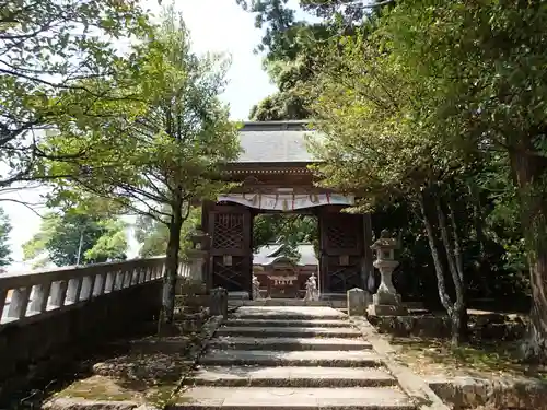 天萬神社の建物その他