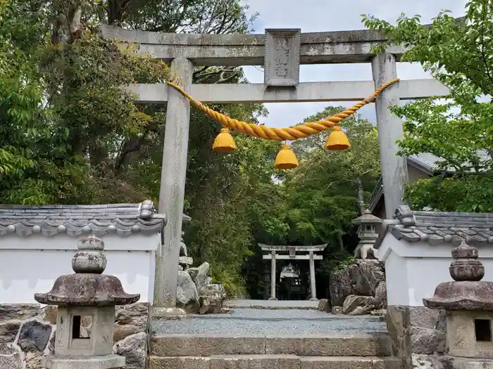 八幡宮の鳥居