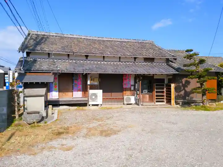 阿弥陀寺の本殿・本堂