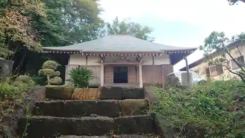 願生寺の本殿