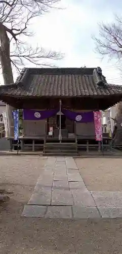 八枝神社の本殿