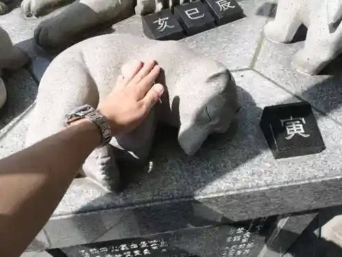 西野神社の狛犬