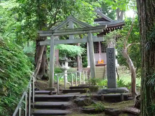 天台宗　長窪山　正覚寺の末社・摂社