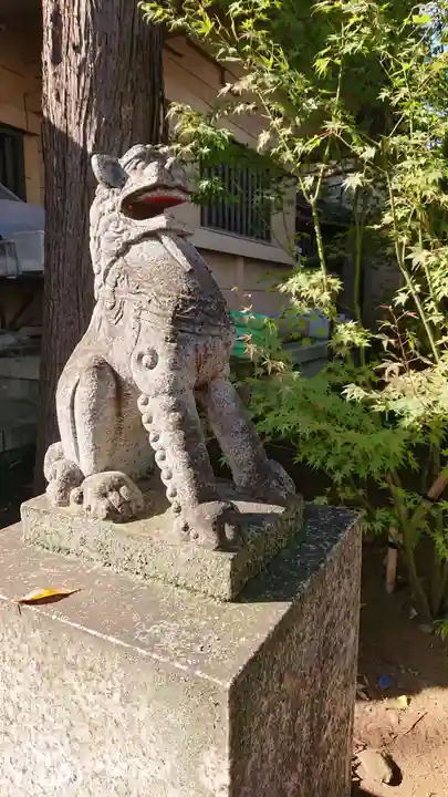 須賀神社の狛犬